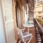 Sea Front Taormina דירה *